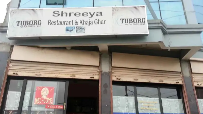 Shriya Cafe And Restaurant