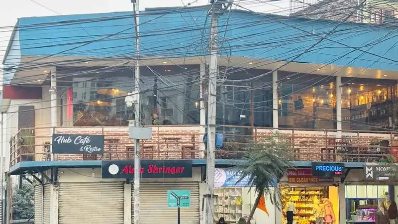 Hub Cafe And Restro